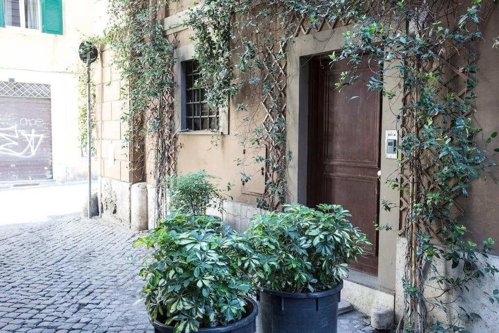 My Piazza Navona Jacuzzi Suite -Topcollection Roma Dış mekan fotoğraf